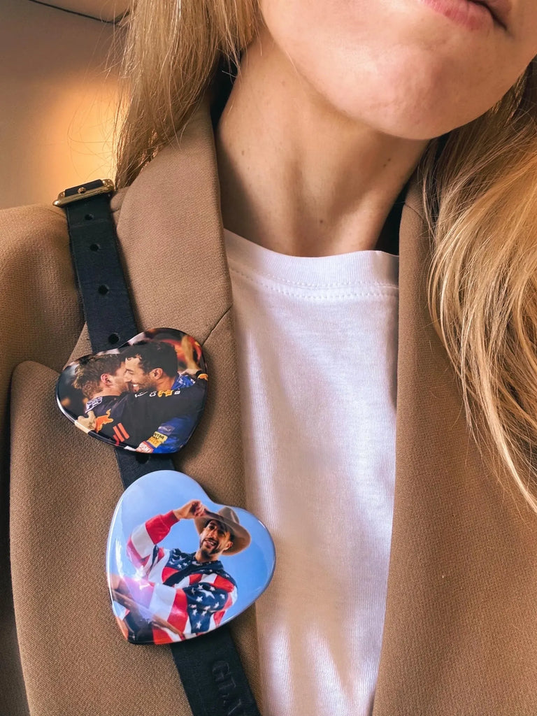 Formula 1 Retro Driver Heart Buttons