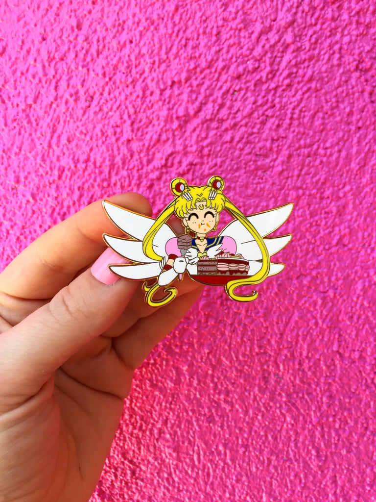 Sailor Moon Eternal Cake Pin